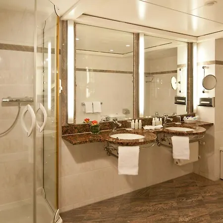Maritim Strandhotel Travemuende 4* ליבק