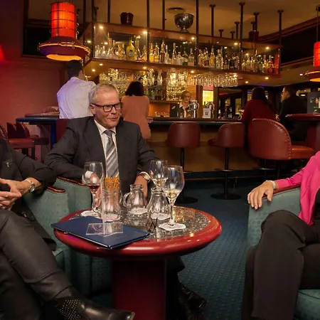 Hotel Maritim Strandhotel Travemuende 4*