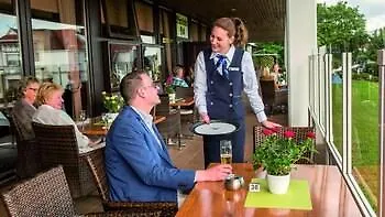 Maritim Strandhotel Travemuende 4*