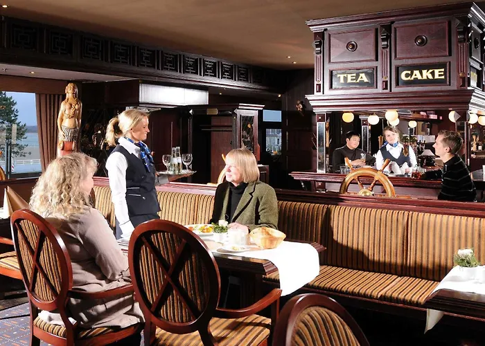 Hotel Maritim Strandhotel Travemuende 4*